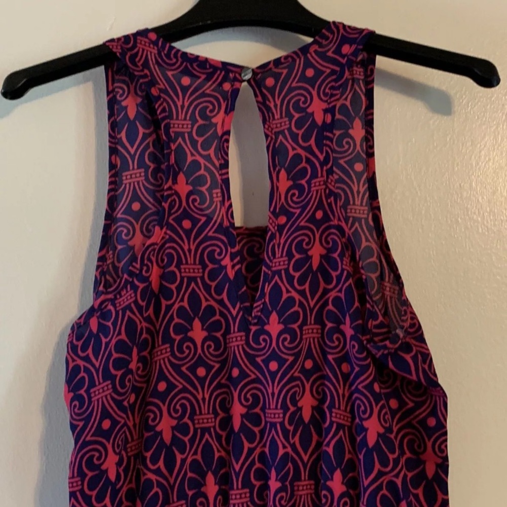 NWOT Almost Pink Boutique Sleeveless Romper Size Small Navy & Pink Print